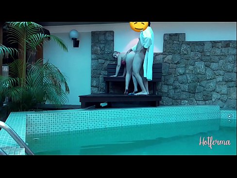 ❤️ Le patron invite la femme de chambre à la piscine, mais n'a pas pu résister à une chaude ️❌ Vidéo de sexe at fr.sex78.ru ️❤